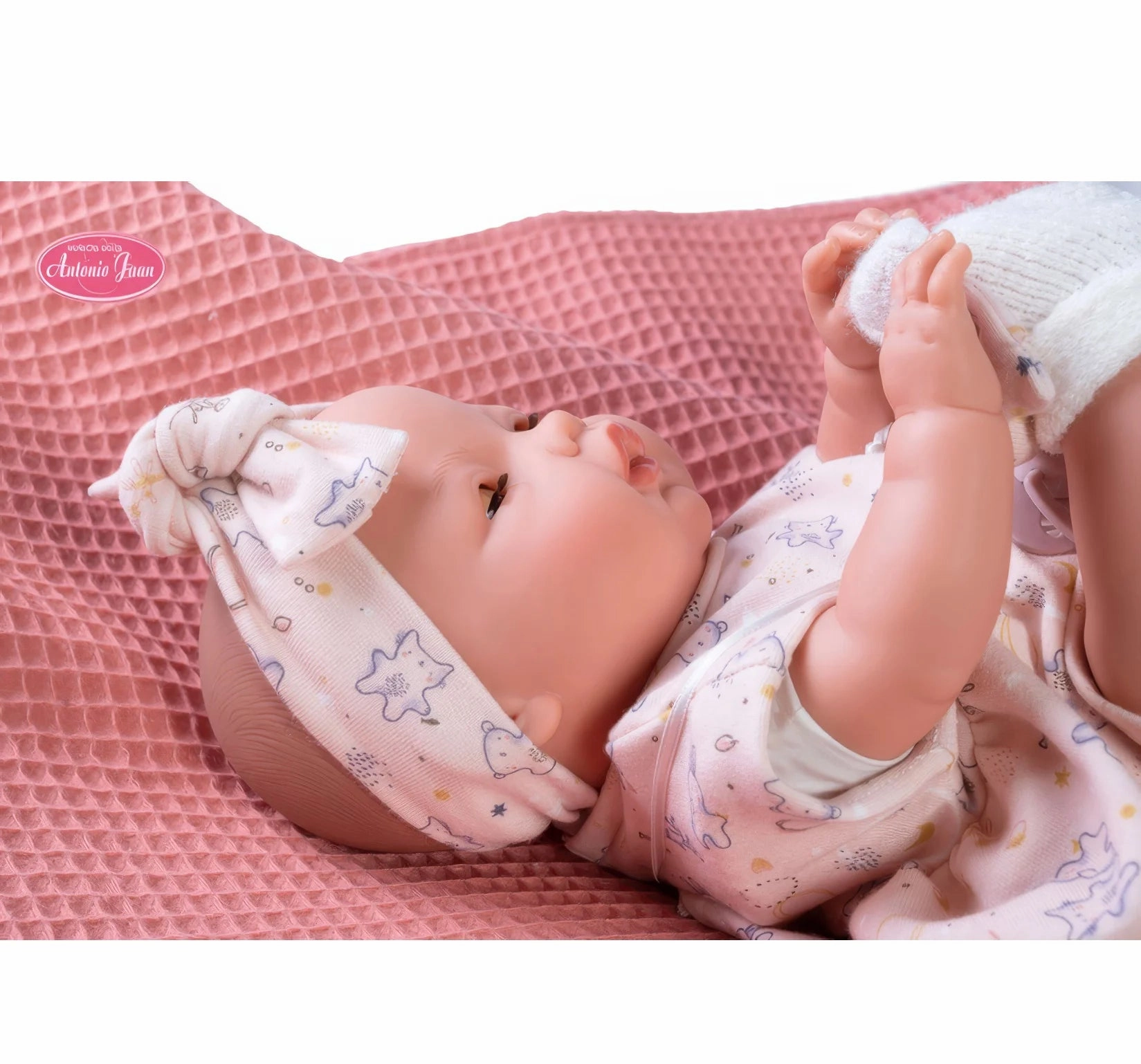 Antonio Juan 14258 - Bimba Tears Doll 37cm with Spring Blanket