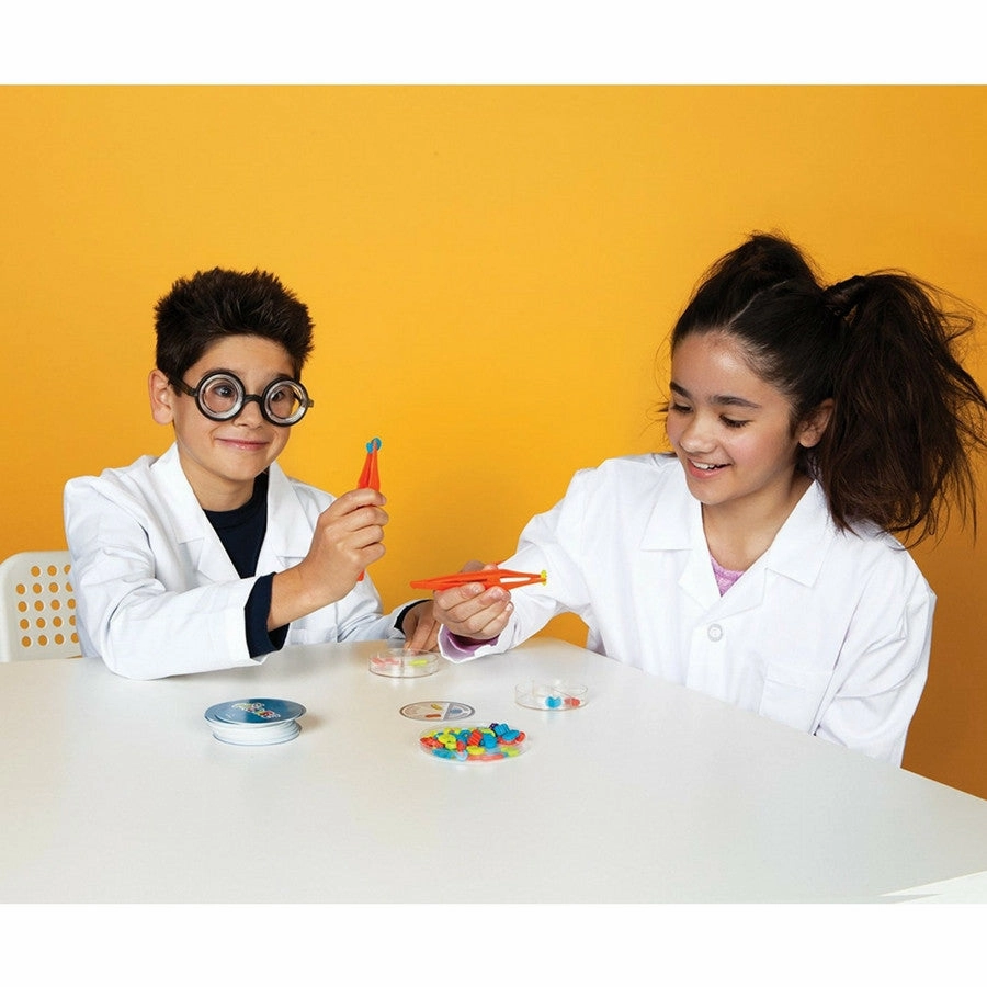 Blue Orange Games - Dr Microbe Science Speed Logic Game