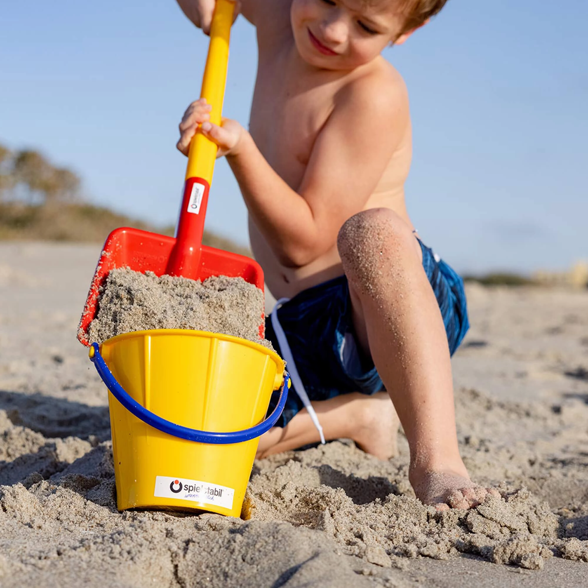Children's Long Handled Flat Shovel