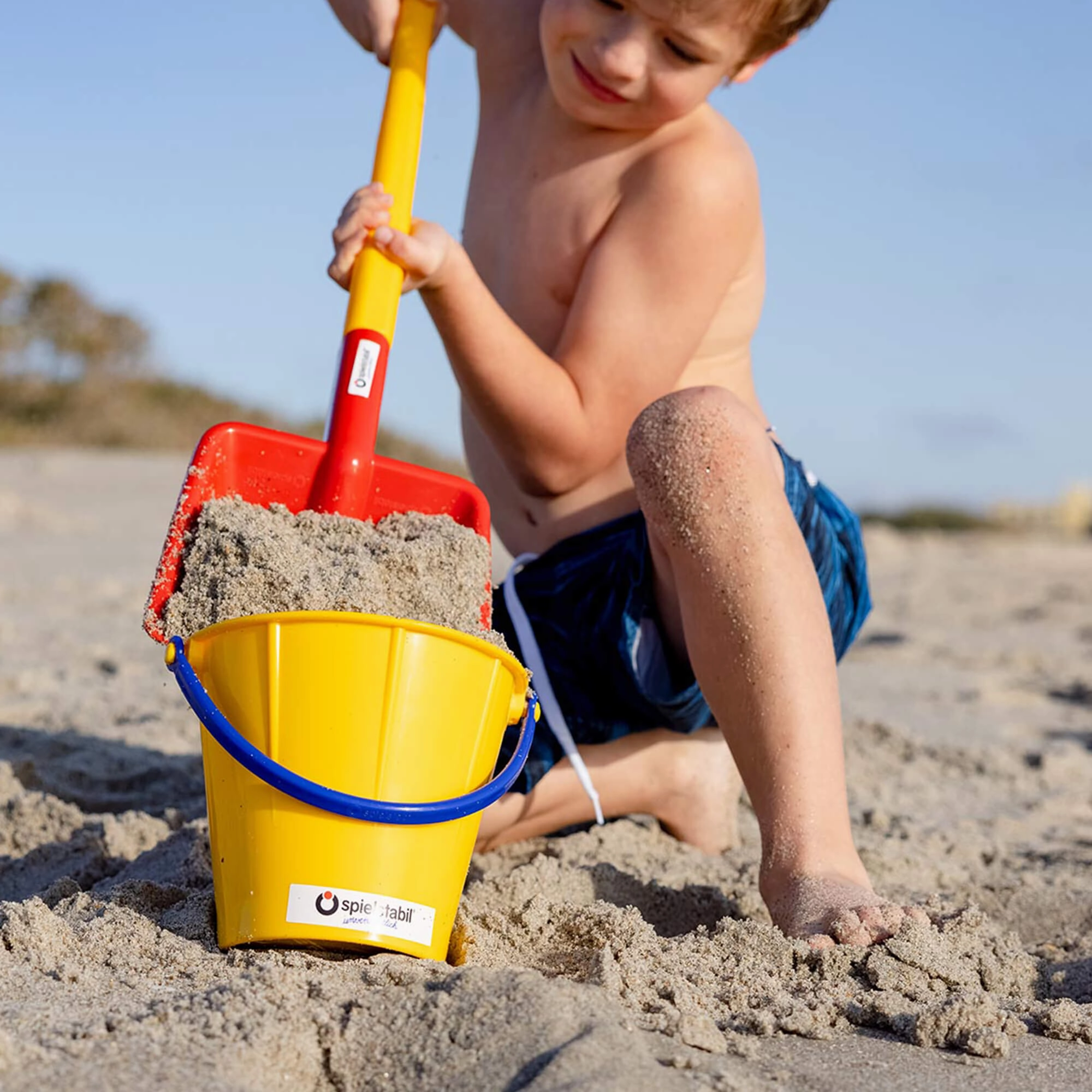 Children's Long Handled Flat Shovel