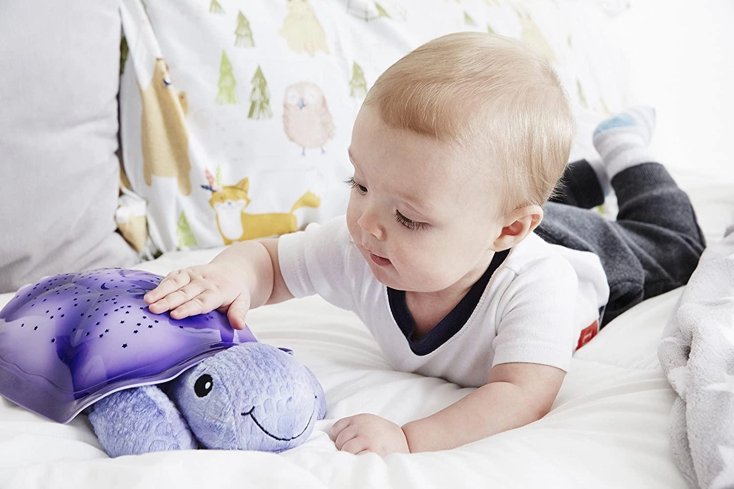 Cloud b Twilight Ocean Projector - Turtle Purple Night Light Soother