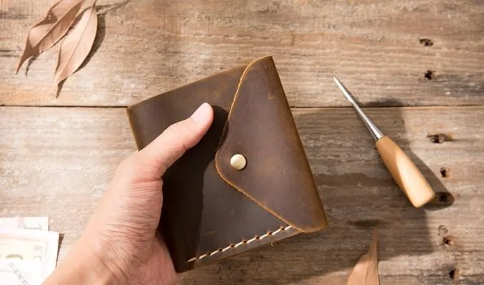 Cool Handmade Leather Mens Small Wallets Bifold Vintage billfold Wallet for Men
