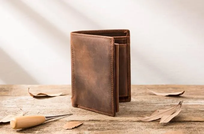 Cool Leather Mens Small Wallets Bifold Vintage Slim billfold Wallet for Men