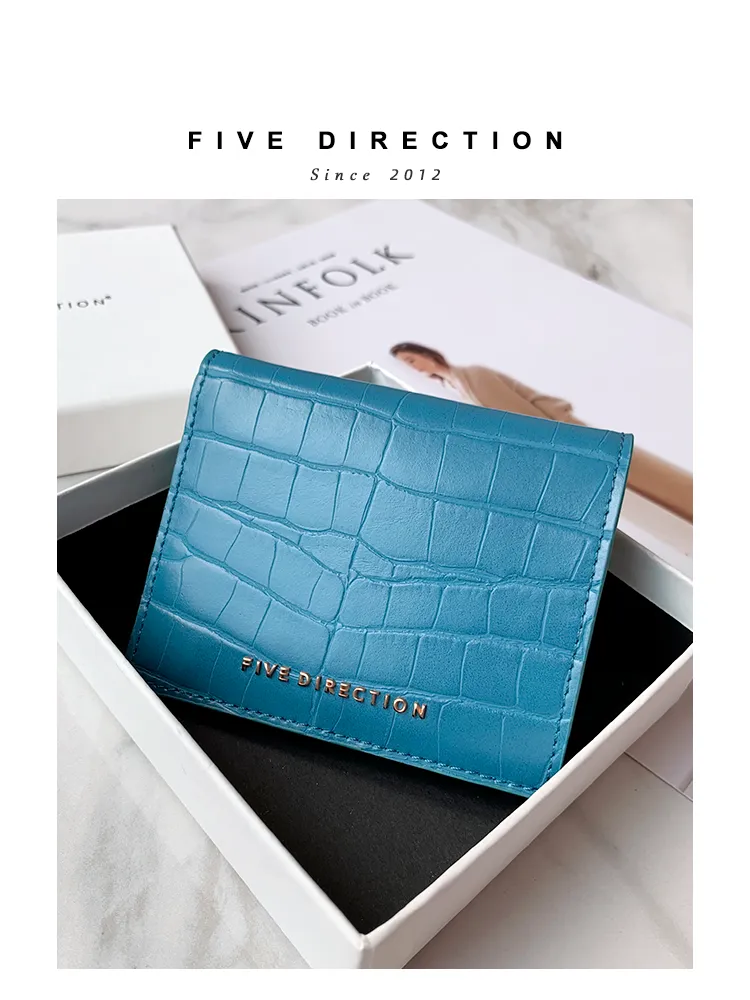 Cute Women Blue Vegan Leather Small Billfold Wallet Card Holder Crocodile Pattern Slim Card Wallets For Women