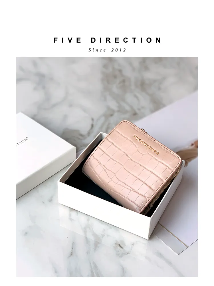 Cute Women Blue Vegan Leather Small Wallet Crocodile Pattern Billfold with Coin Pocket For Women