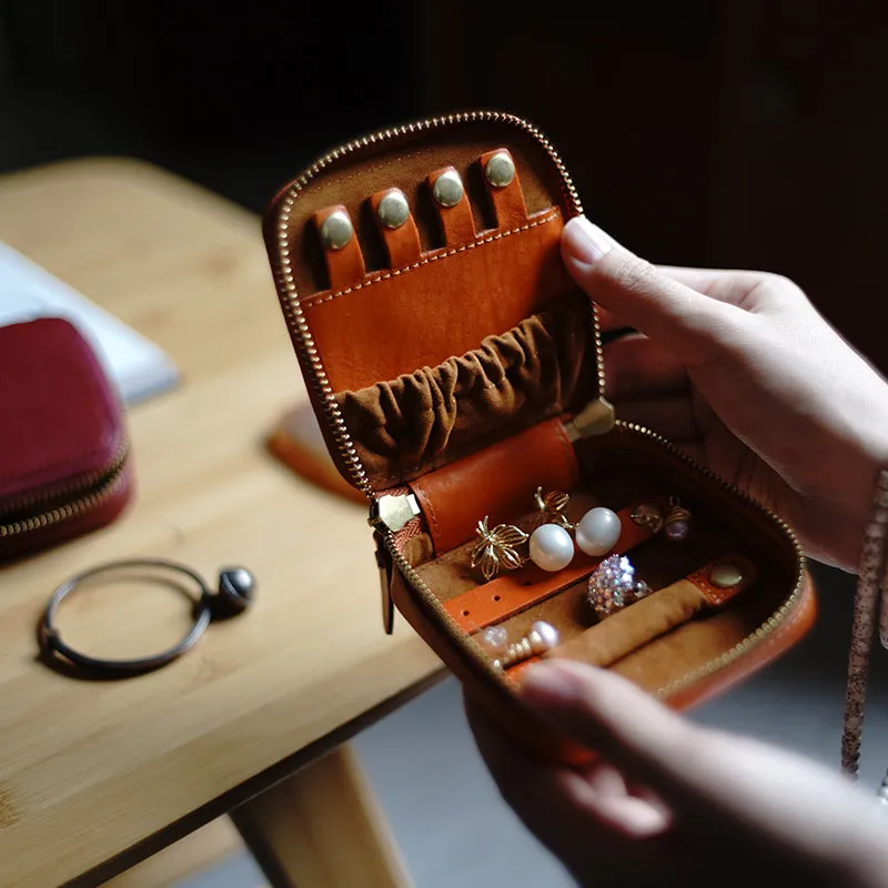 Cute Women Brown Leather Small Jewelry Organizer Mini Jewelry Portable Jewelry Storage Box For Women