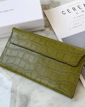 Cute Women Green Vegan Leather Long Wallet Crocodile Pattern Card Holder Clutch Wallet For Women