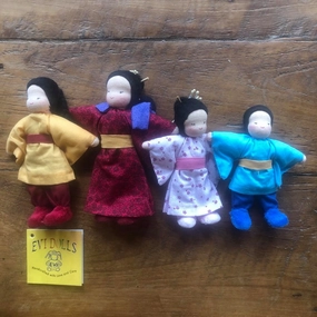 Evi Doll Japanese Family