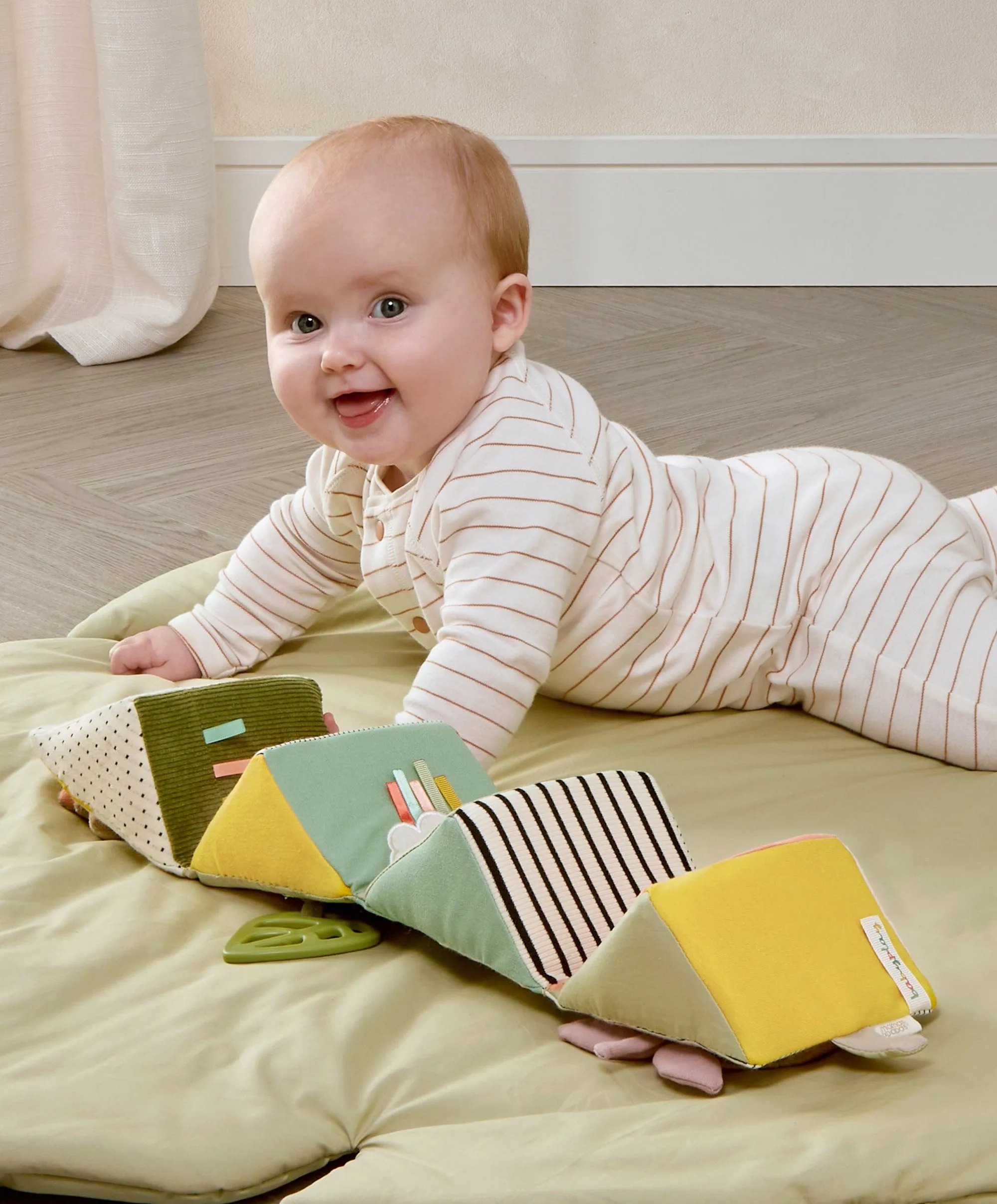 Folding Activity Cube