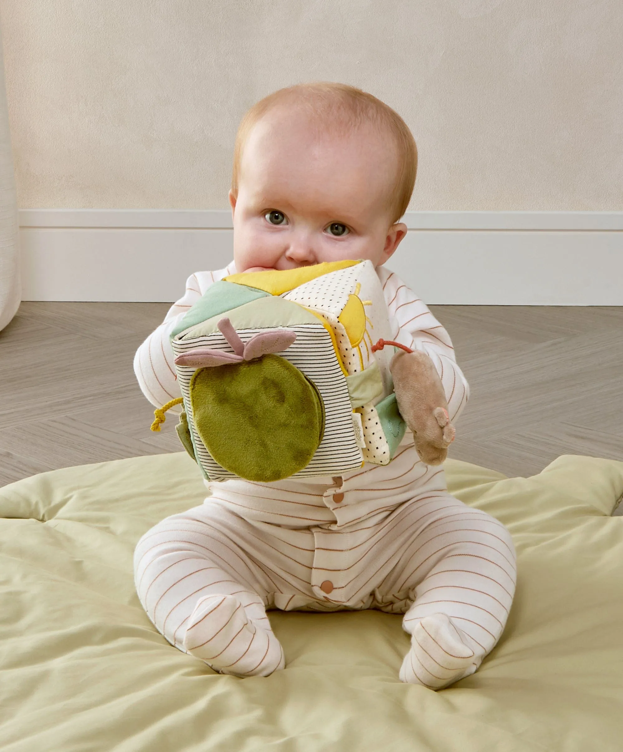 Folding Activity Cube