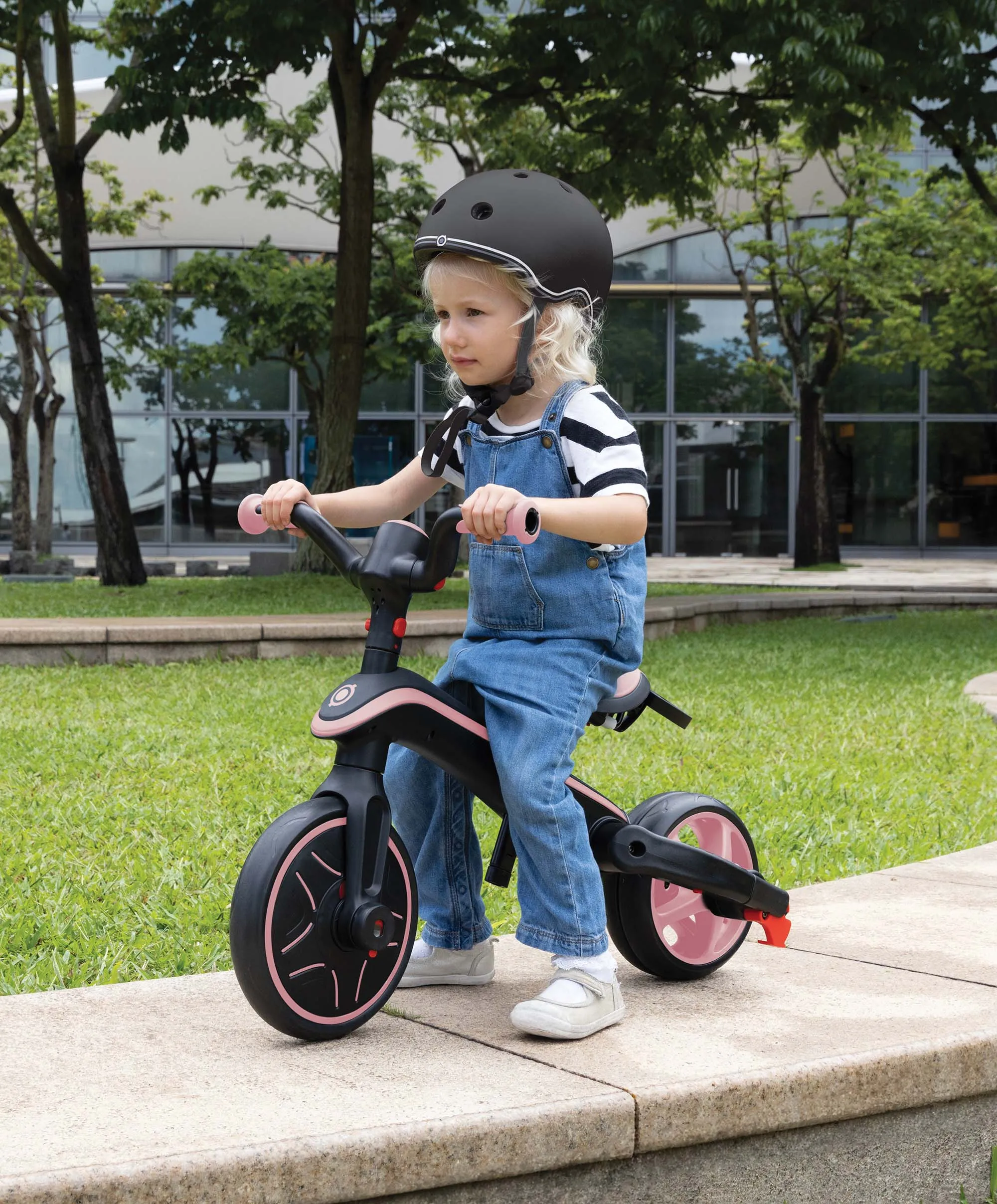 Globber Explorer Foldable 4-in-1 Trike - Pastel Pink