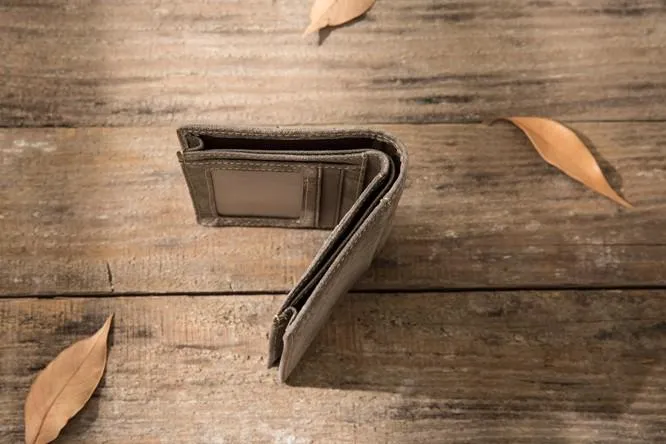 Gray Cool Leather Mens Small Wallet Bifold Vintage Slim billfold Wallet for Men