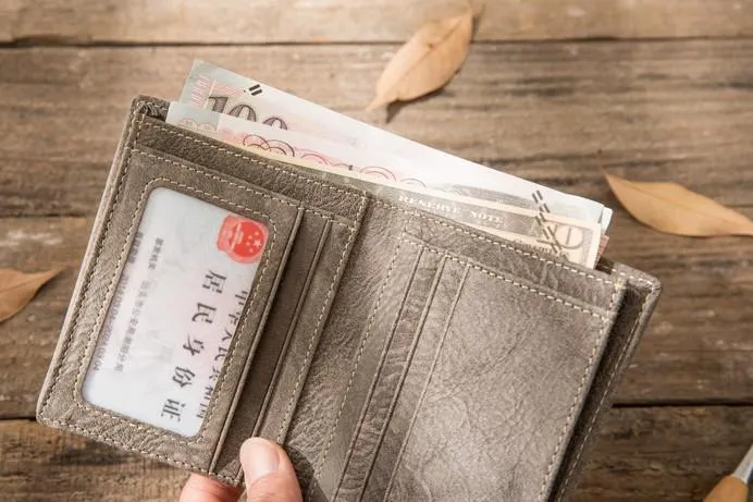 Gray Cool Leather Mens Small Wallet Bifold Vintage Slim billfold Wallet for Men