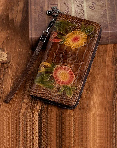 Handmade Floral Black Leather Wristlet Wallet Crocodile Pattern Womens Zip Around Wallets Flowers Ladies Zipper Clutch Wallet for Women