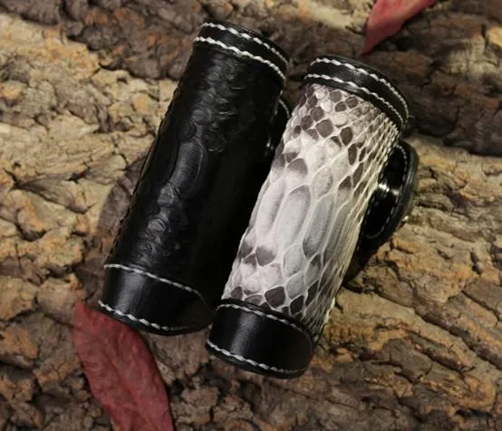 Handmade Leather billfold Mens Chain Biker Wallet Cool Boa Skin Wallet With Chain Wallets for Men