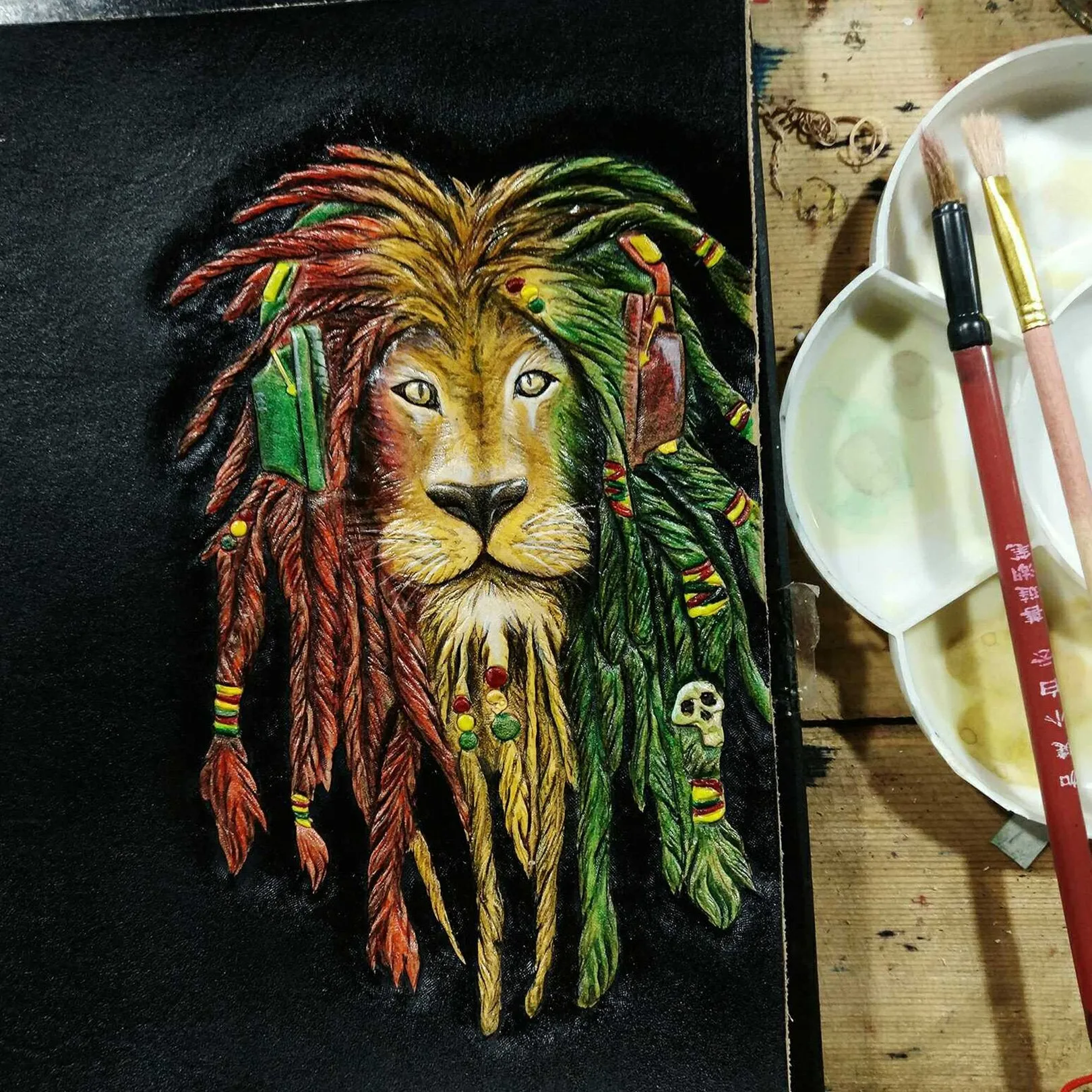 Handmade Leather Lion Tooled Mens Long Wallet Cool Leather Wallet Clutch Wallet for Men
