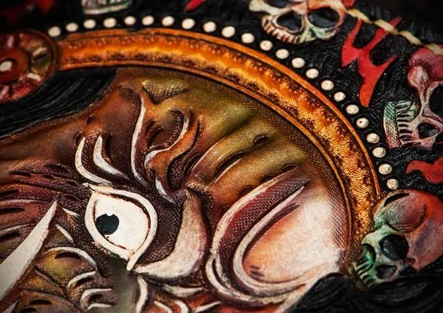 Handmade Leather Mahkla Tooled Mens billfold Wallet Cool Leather Wallet Slim Wallet for Men