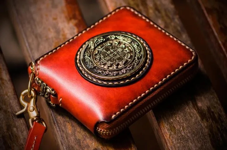 Handmade Leather Small Tibetan Tooled Mens billfold Wallets Cool Chain Wallet Biker Wallet for Men