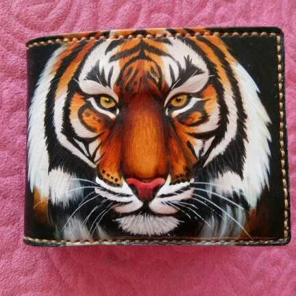 Handmade Leather Tiger Tooled Mens billfold Wallet Cool Leather Wallet Slim Wallet for Men