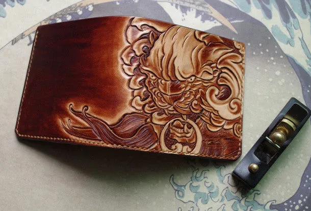 Handmade men wallet vintage hand painting chinese lion leather billfold wallet for men