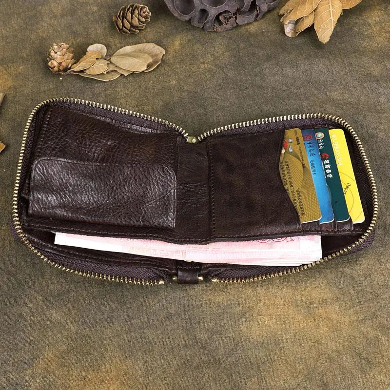Handmade Wrinkled Mens Leather Cool billfold Chain Wallet Men Small Bifold Biker Wallets for Men