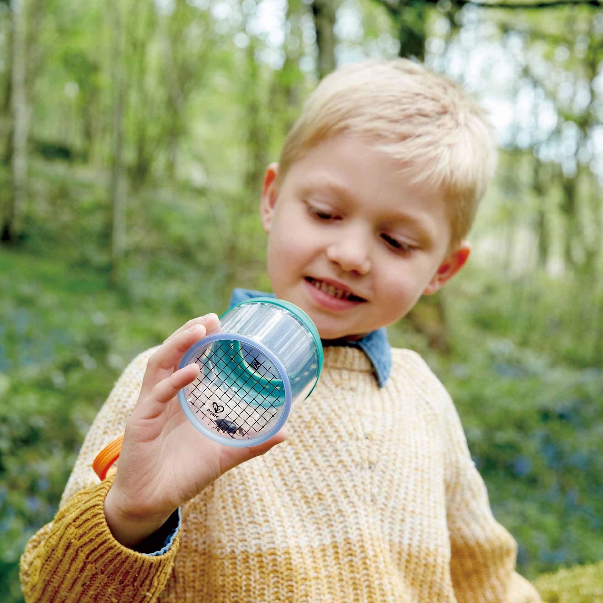 Hape Nature Fun Explorers Bug Jar Observation Habitat