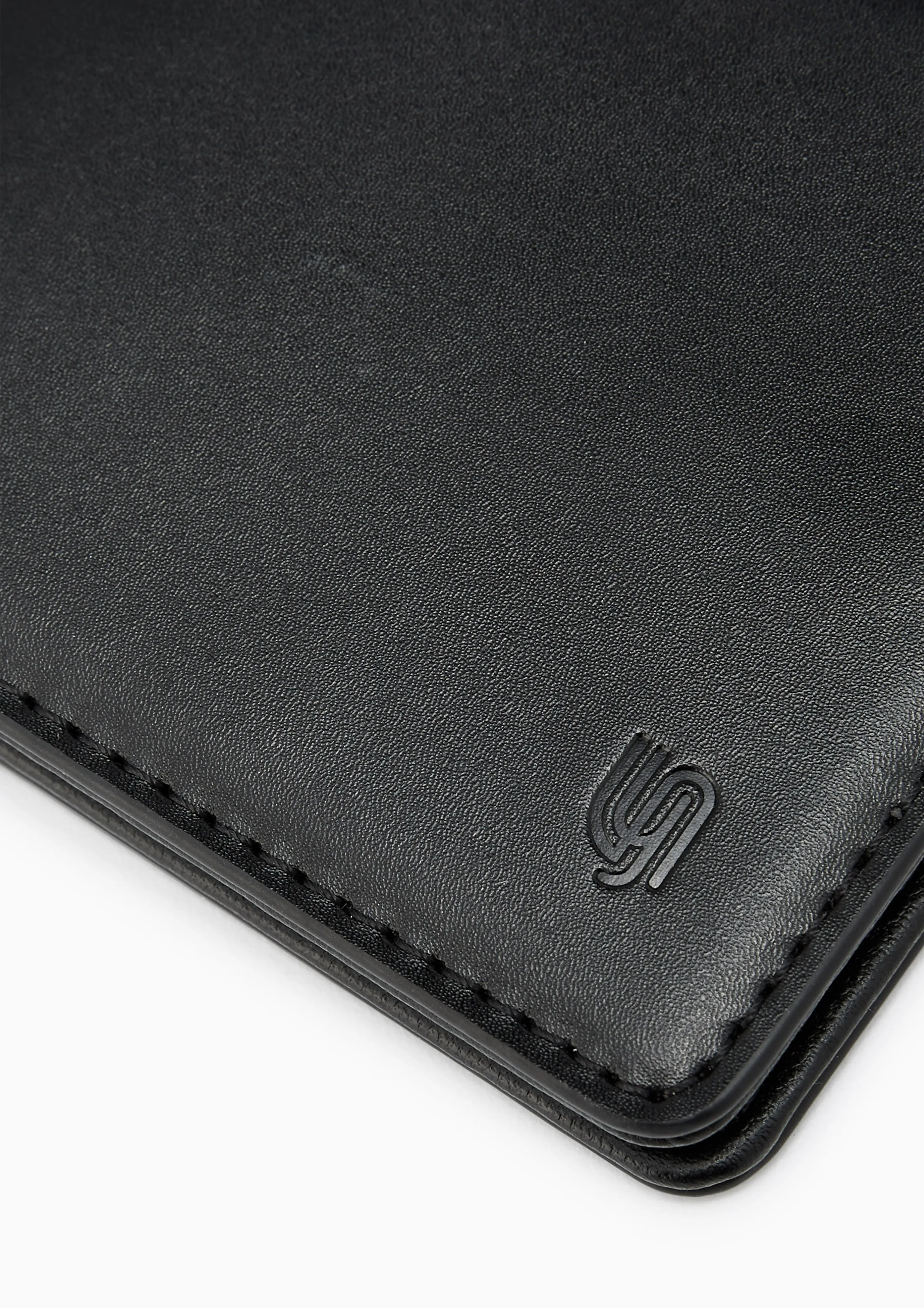 Kaela Infinite Money Short Wallet Black