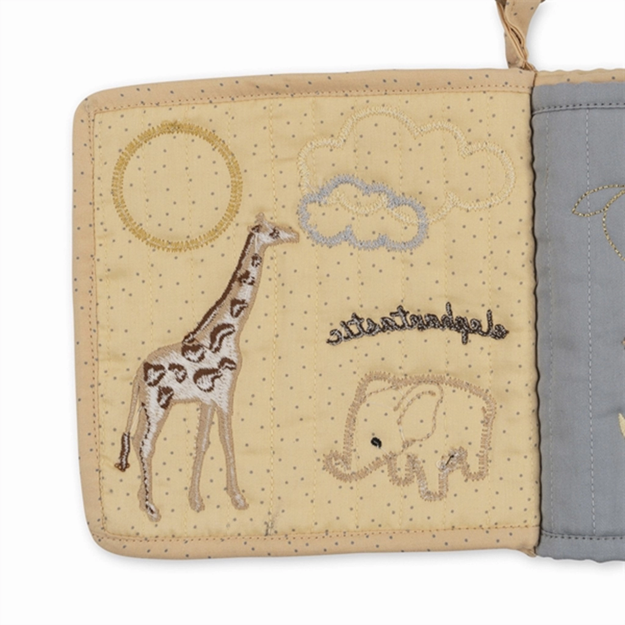 Konges Sljd Brazilian Sand Fabric Book Zoo