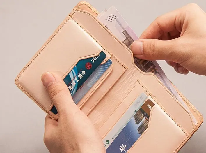 Leather Men Small Wallets Bifold Vintage billfold Wallet for Men