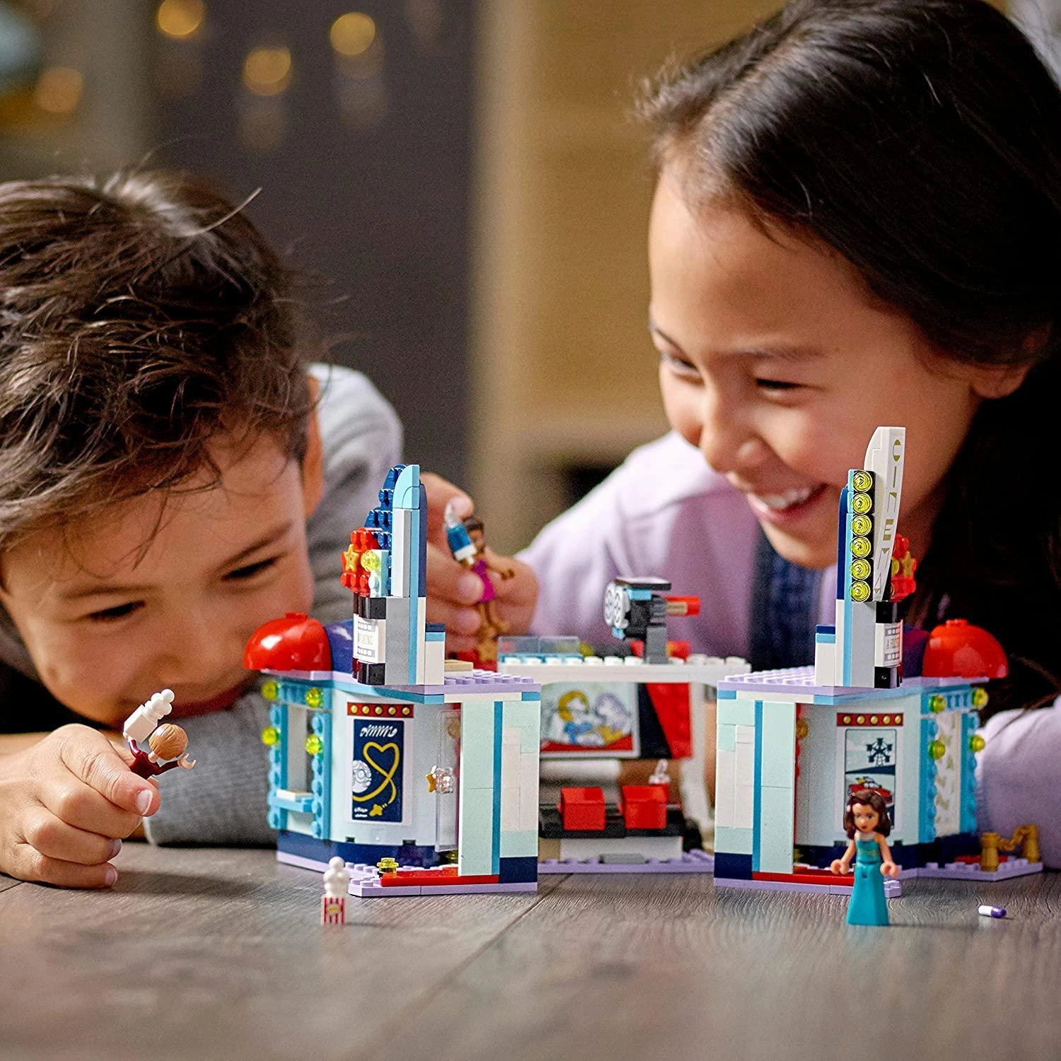 LEGO 41448 Friends Heartlake City Movie Theater Cinema Set
