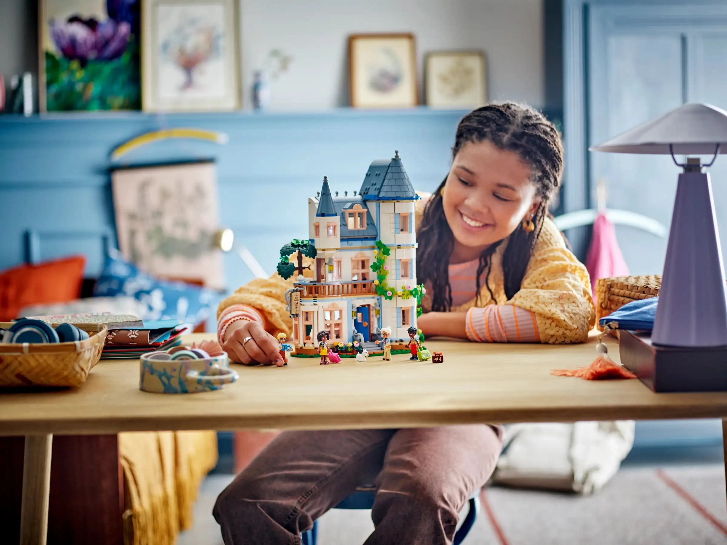 LEGO 42638 Friends Castle Bed and Breakfast Hotel