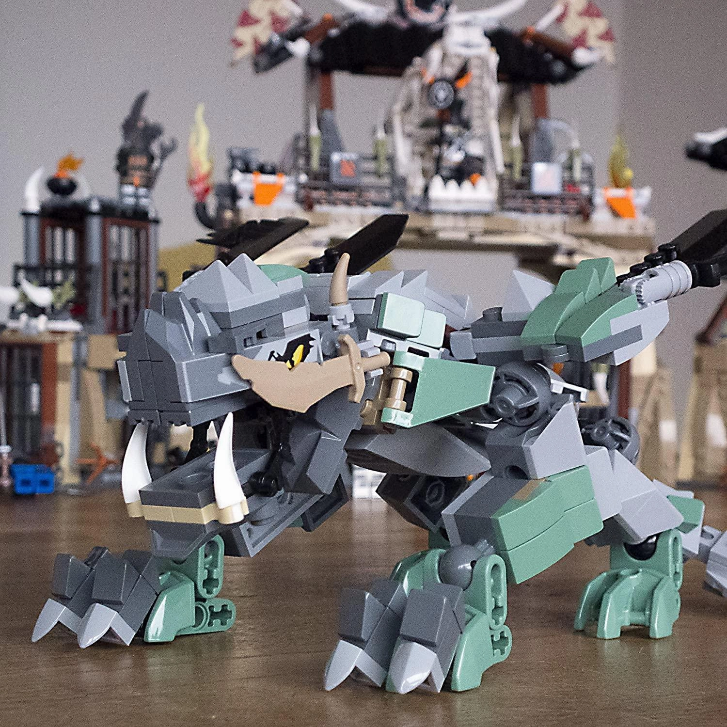 LEGO 70655 NINJAGO Dragon Pit Building Set