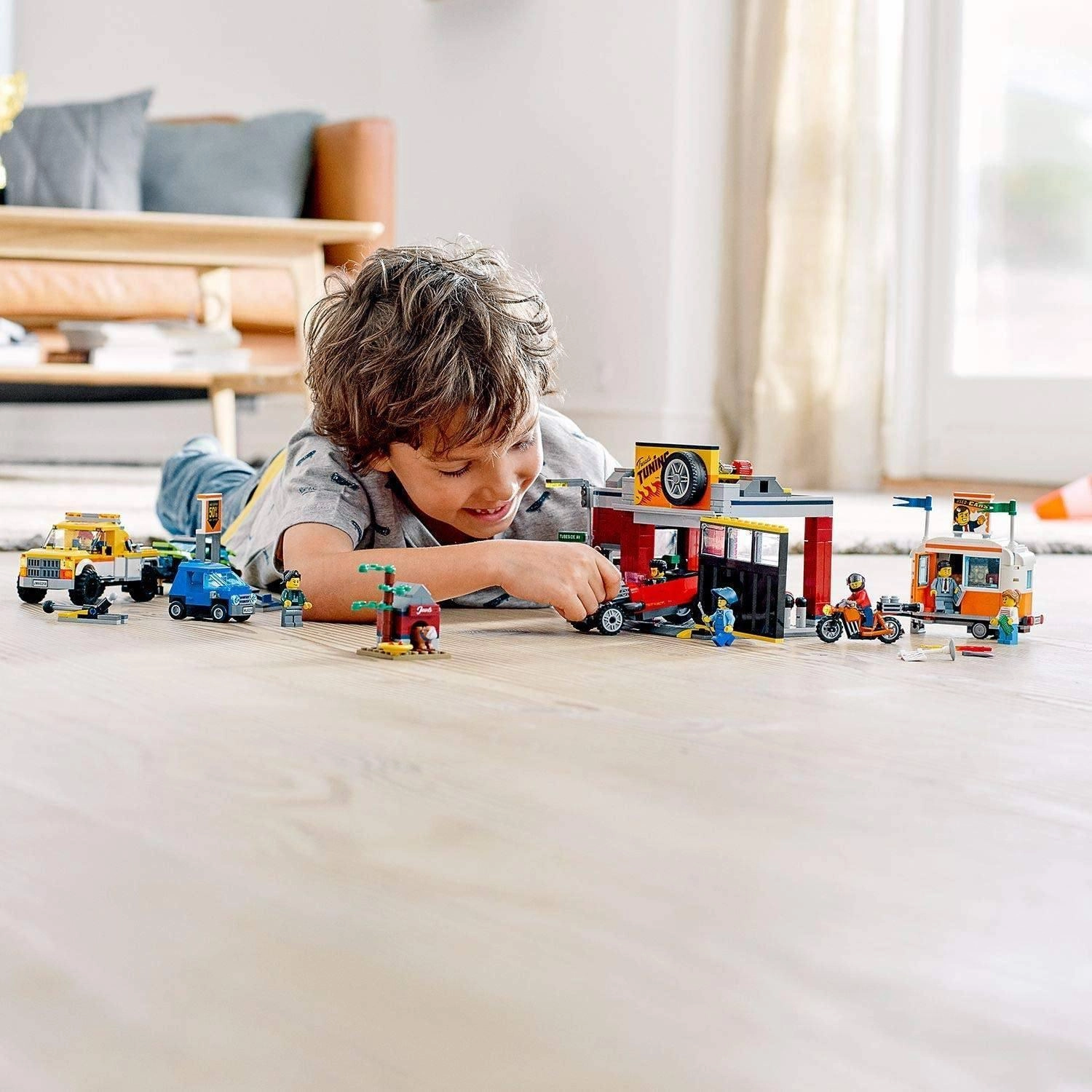 LEGO CITY 60258 Nitro Wheels Tuning Workshop Building Set