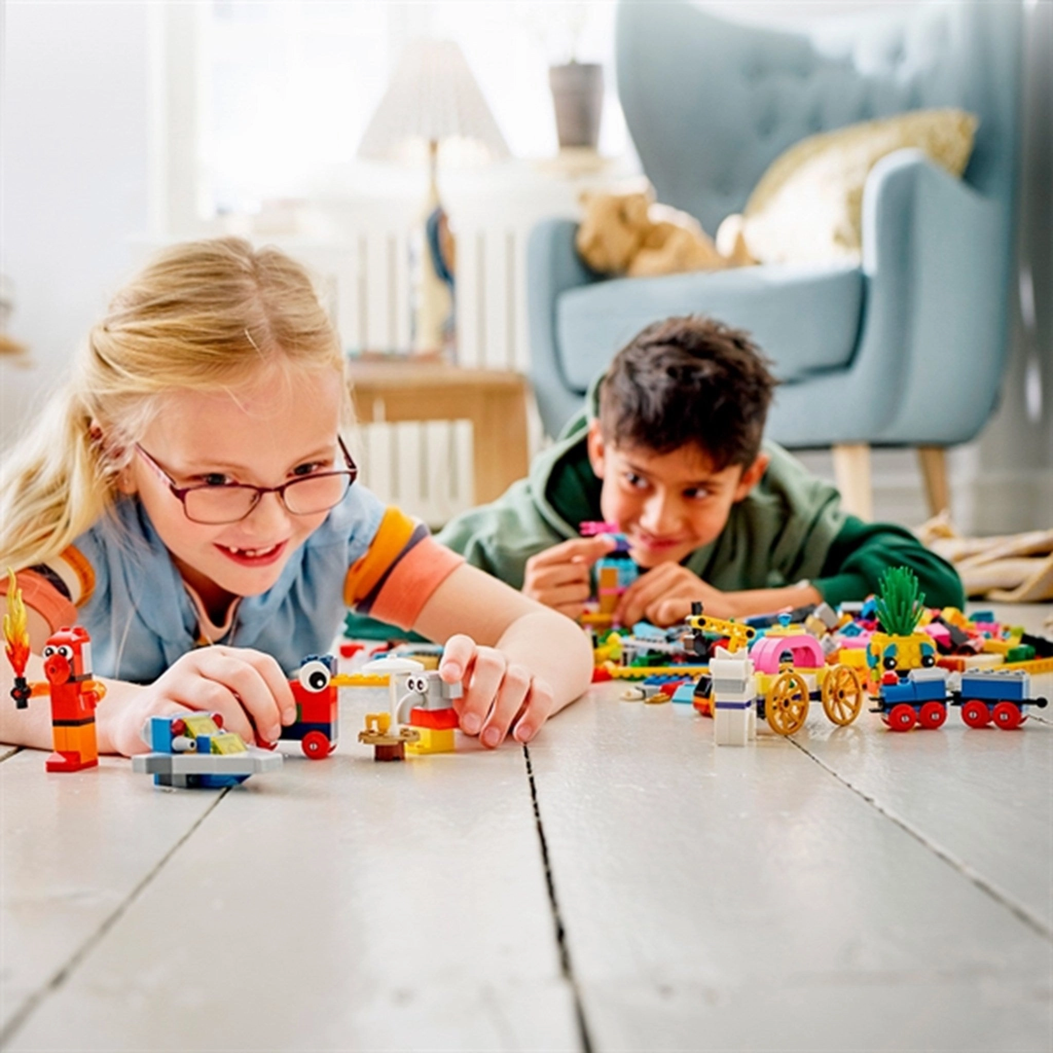 LEGO Classic 90 Years of Play