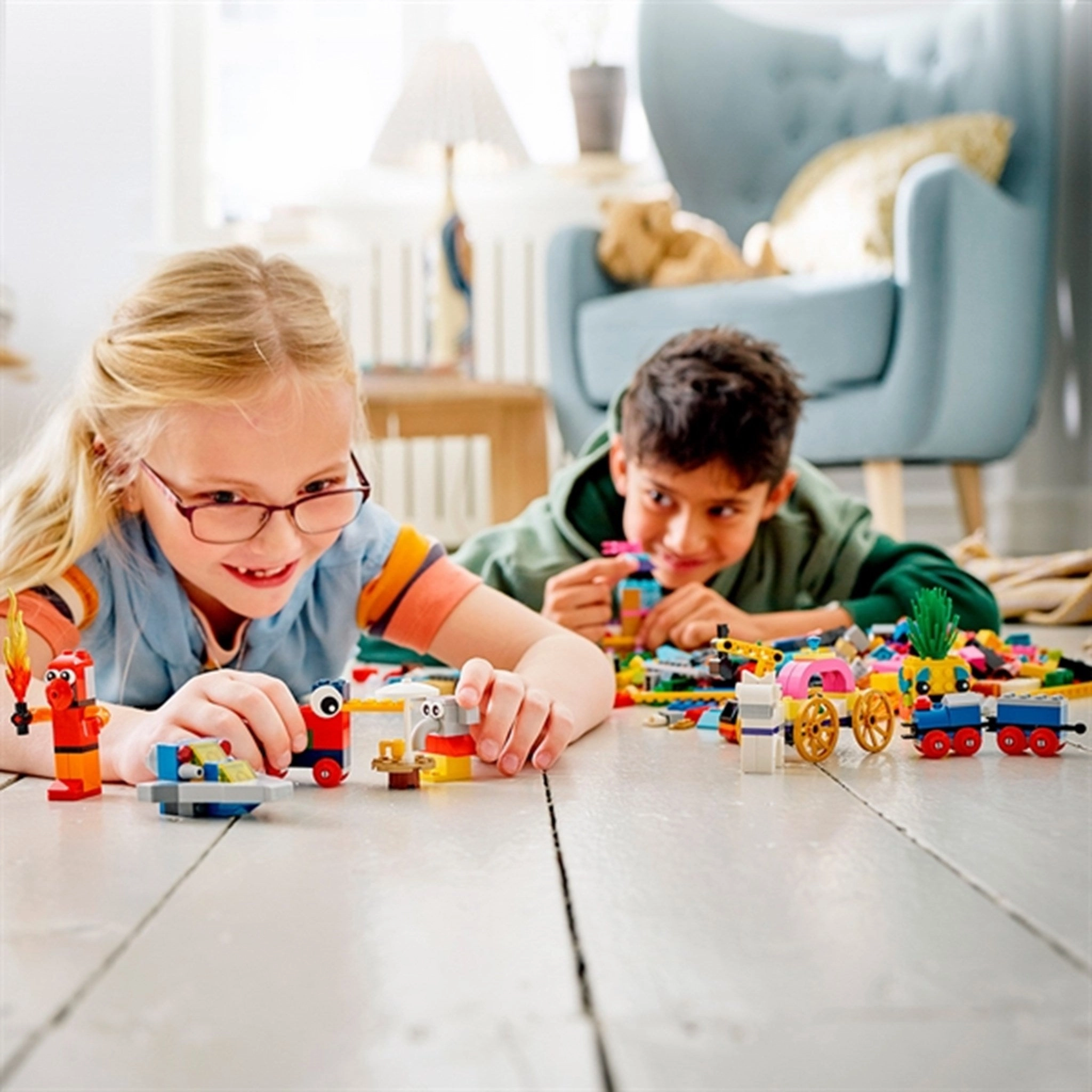 LEGO Classic 90 Years of Play
