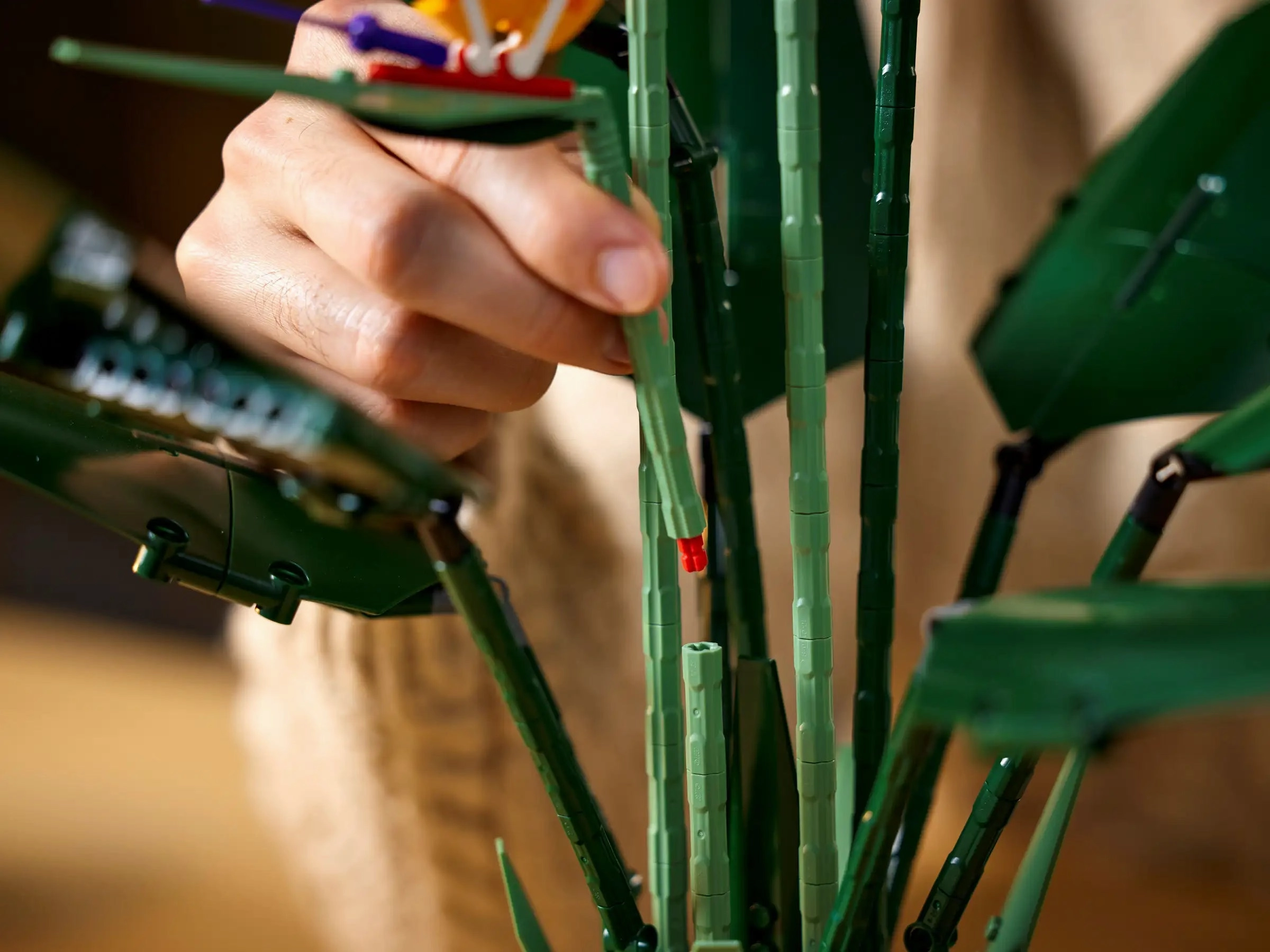LEGO CREATOR 10289 Bird of Paradise