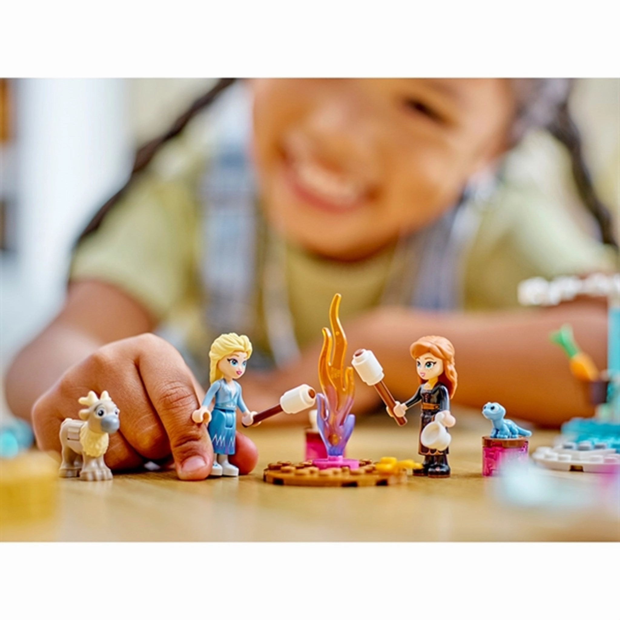 LEGO Disney Elsa's Frozen Castle