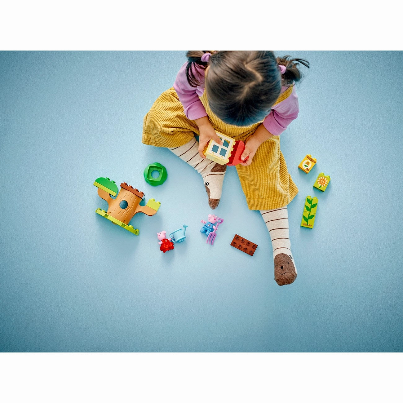 LEGO DUPLO Peppa Pig Garden and Tree House