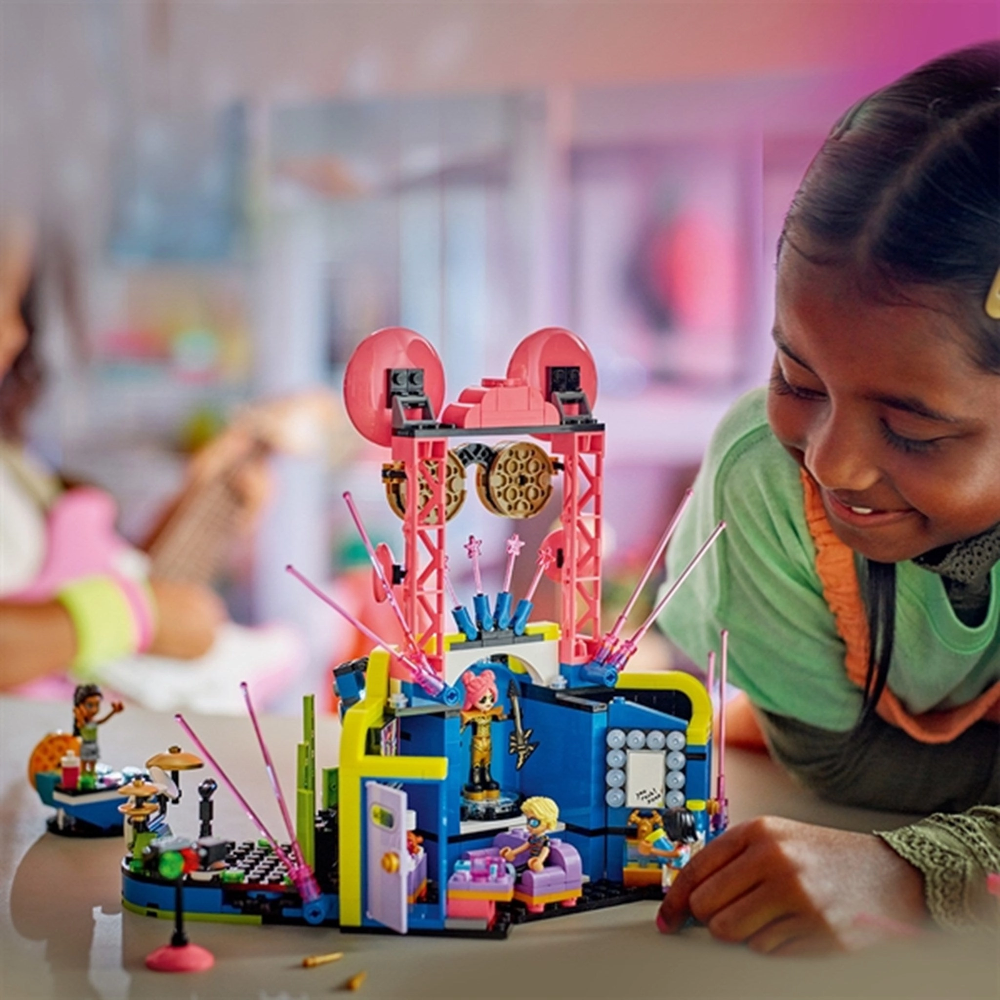 LEGO Friends Heartlake City Music Talent Show