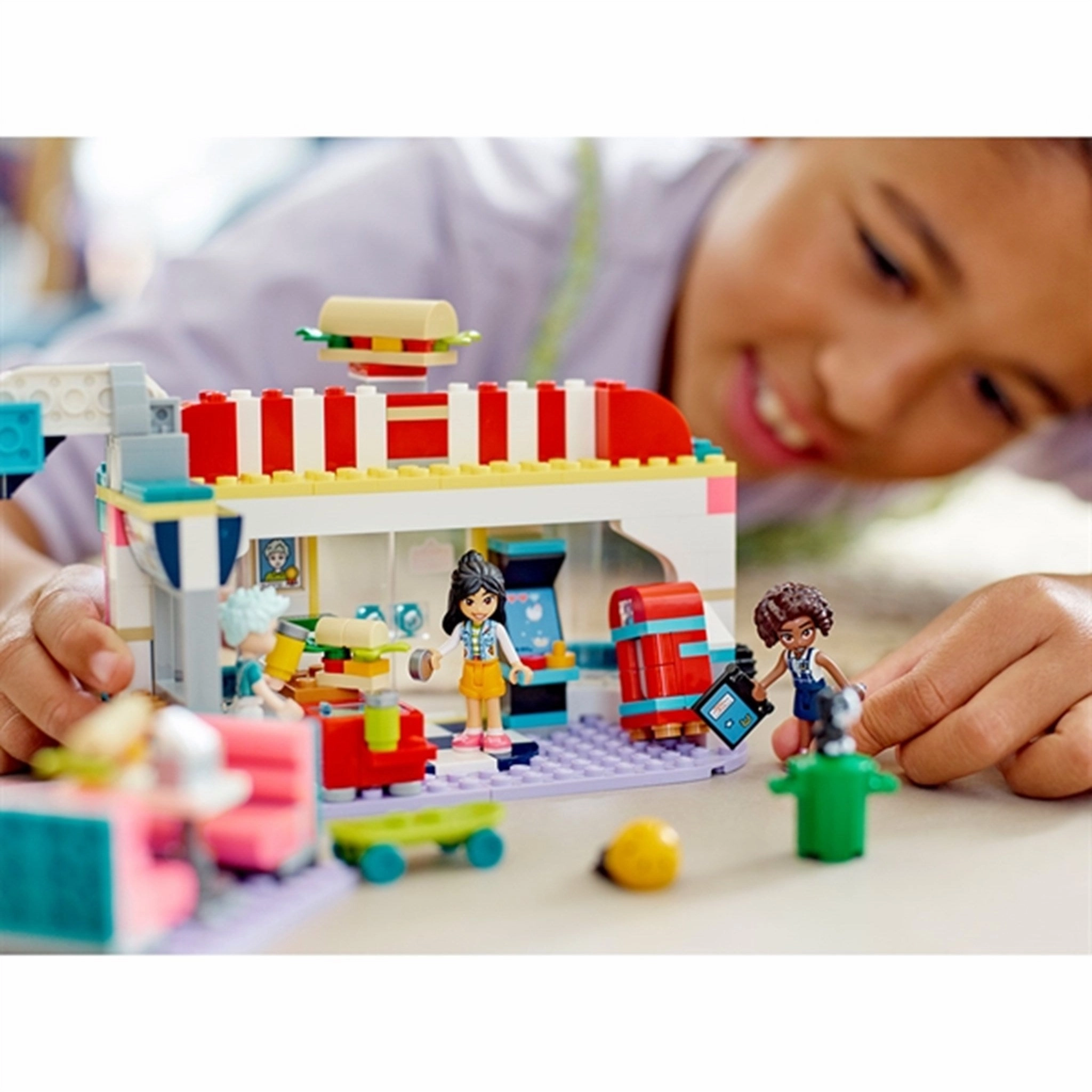 LEGO Friends Heartlake Downtown Diner