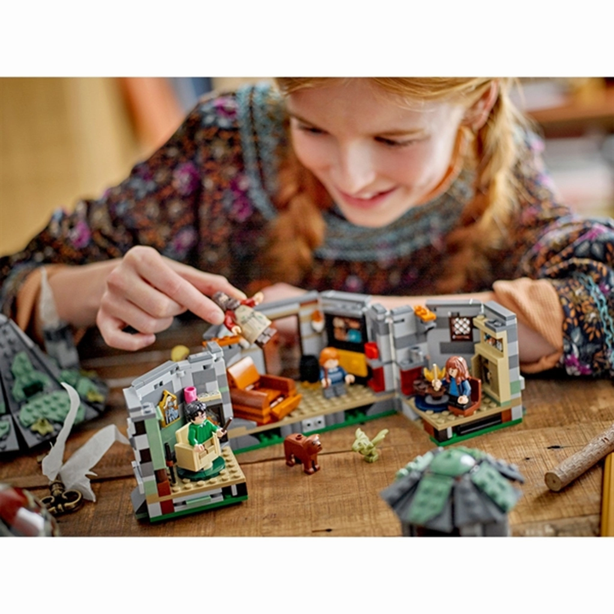 LEGO Harry Potter Hagrid's Hut: An Unexpected Visit