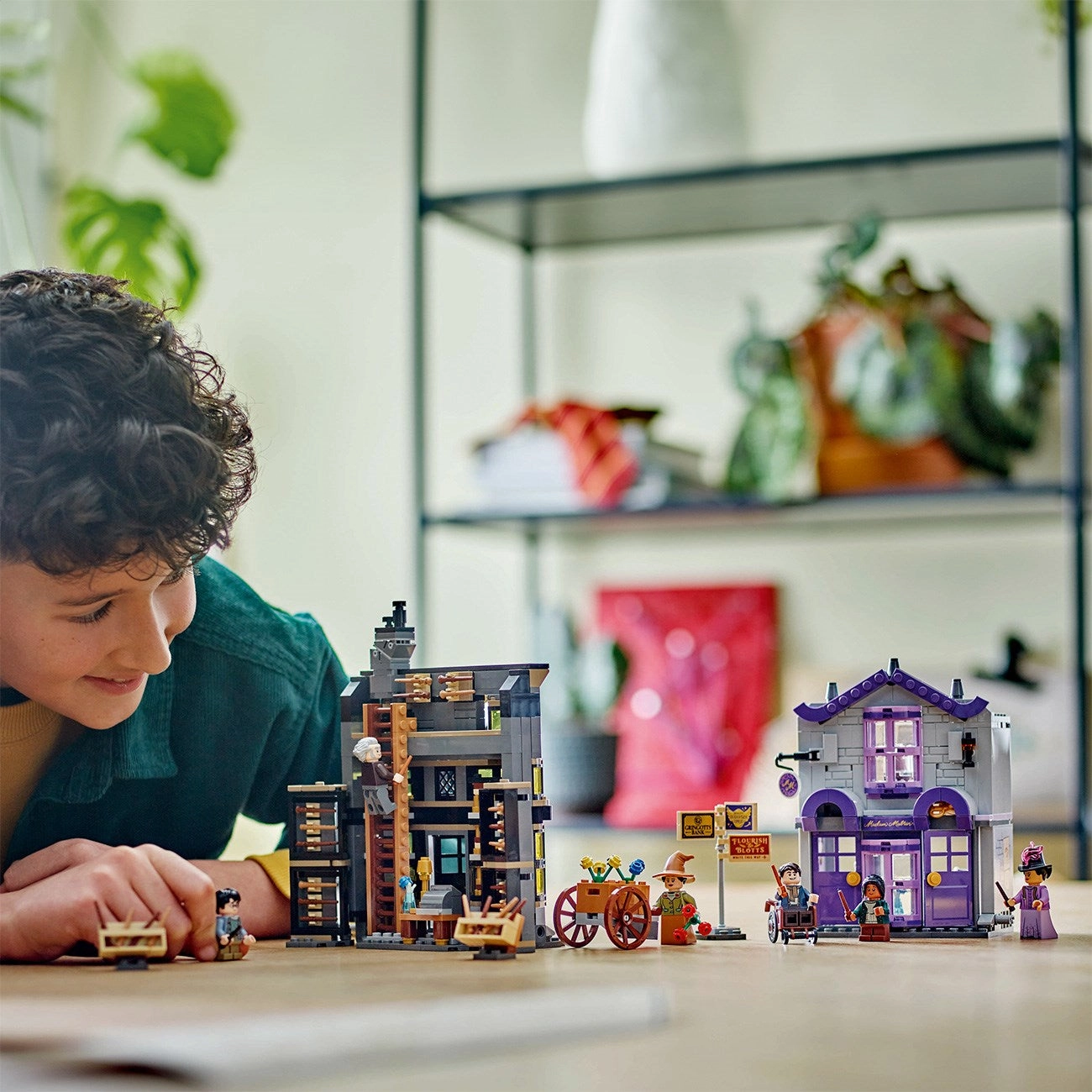 LEGO Harry PotterOllivander and Madam Malkin's cloaks