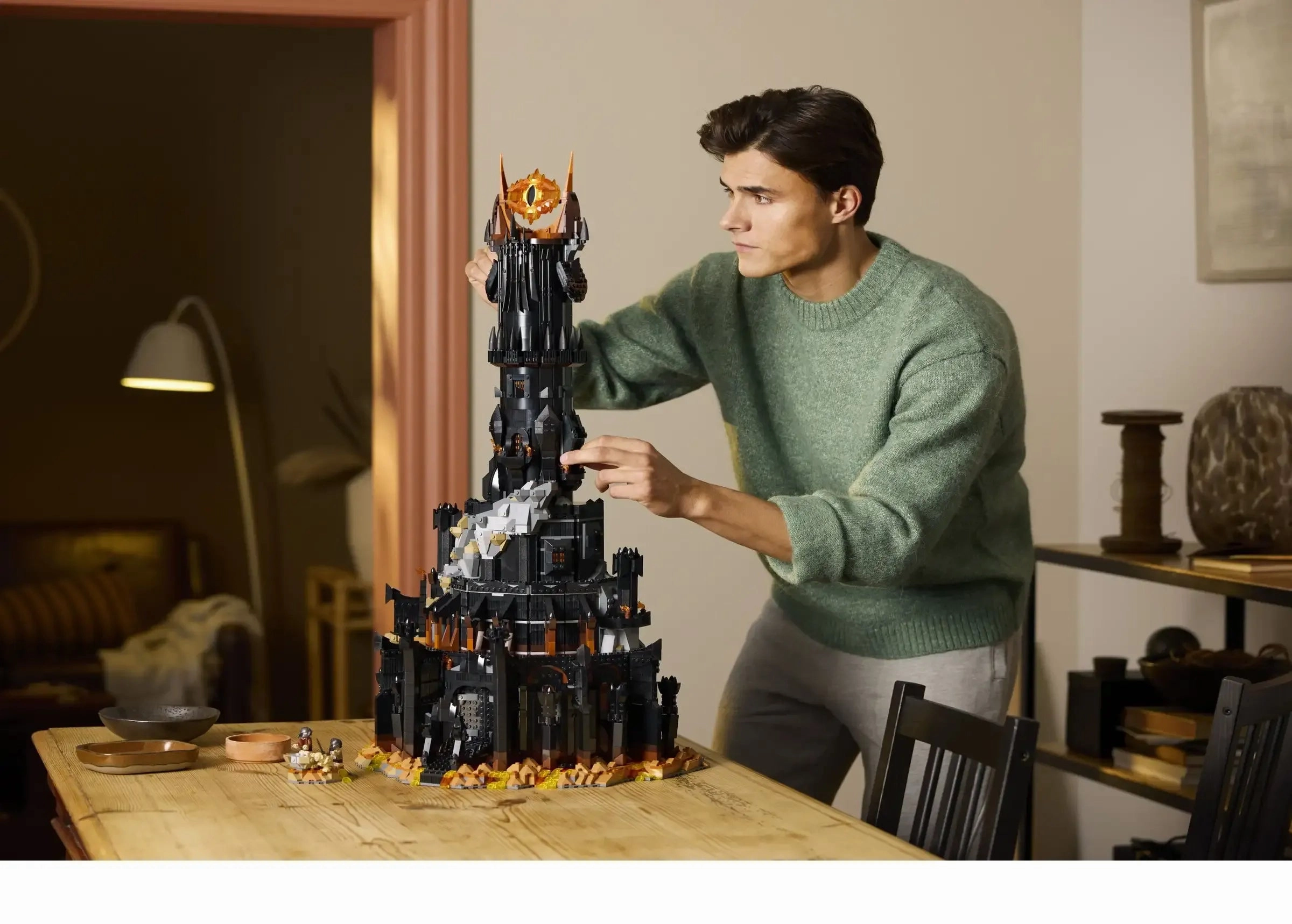 LEGO ICONS 10333 The Lord of the Rings: Barad-dr