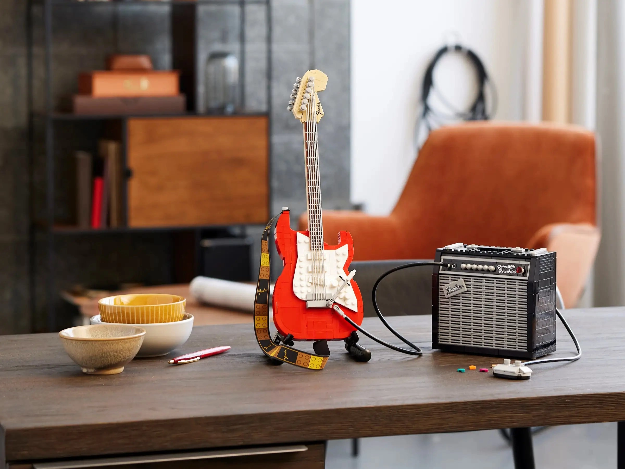 LEGO IDEAS 21329 Fender Stratocaster