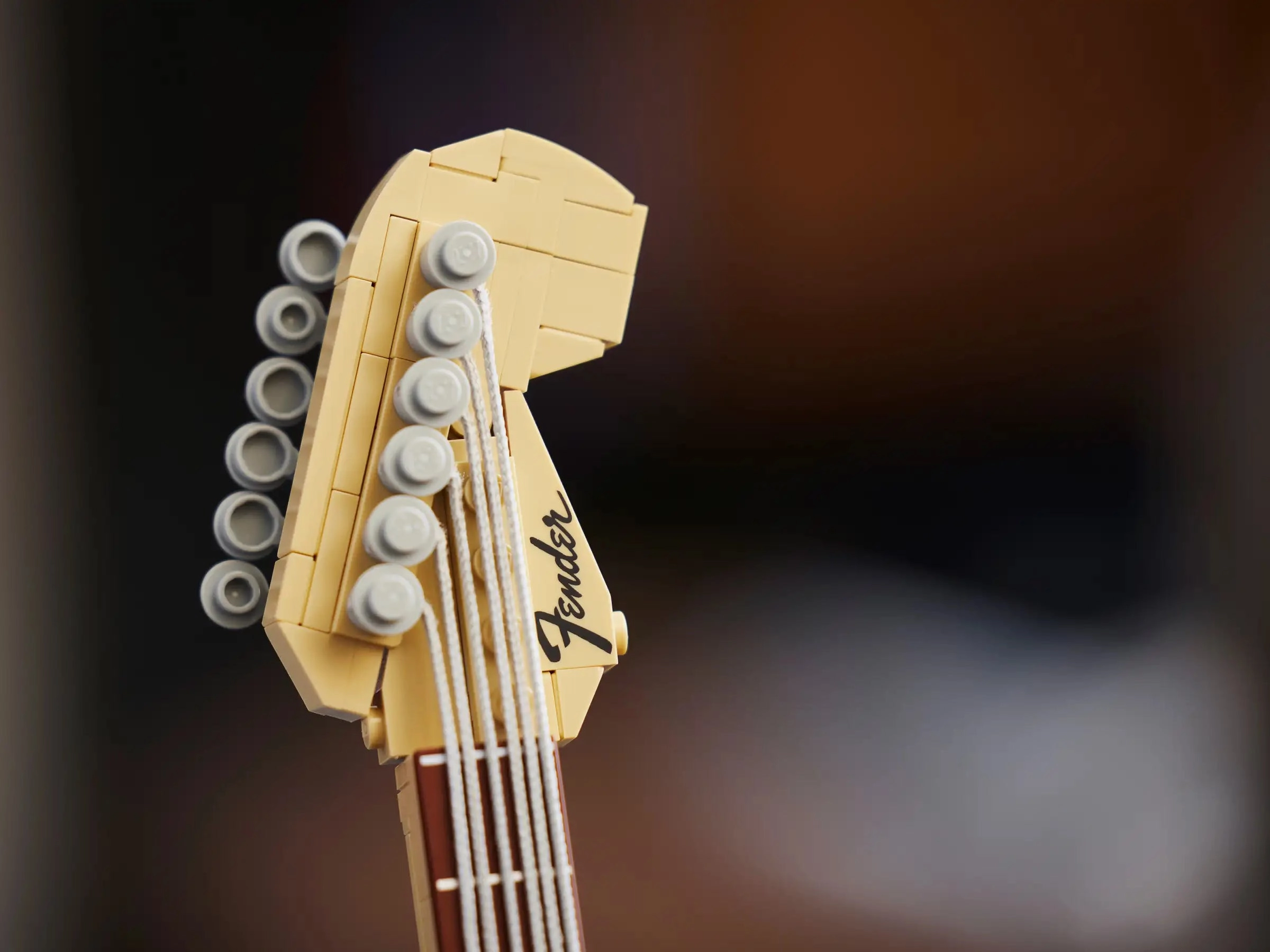 LEGO IDEAS 21329 Fender Stratocaster