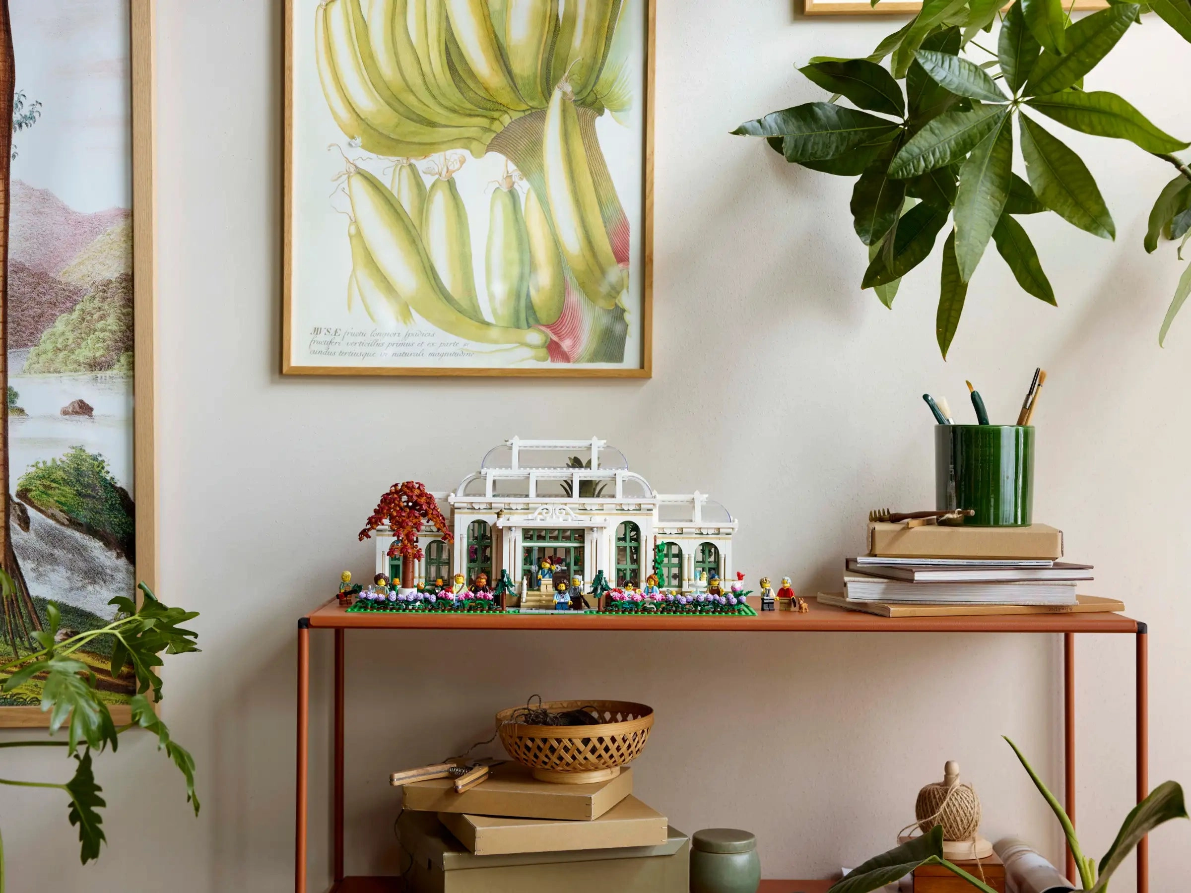 LEGO IDEAS 21353 The Botanical Garden