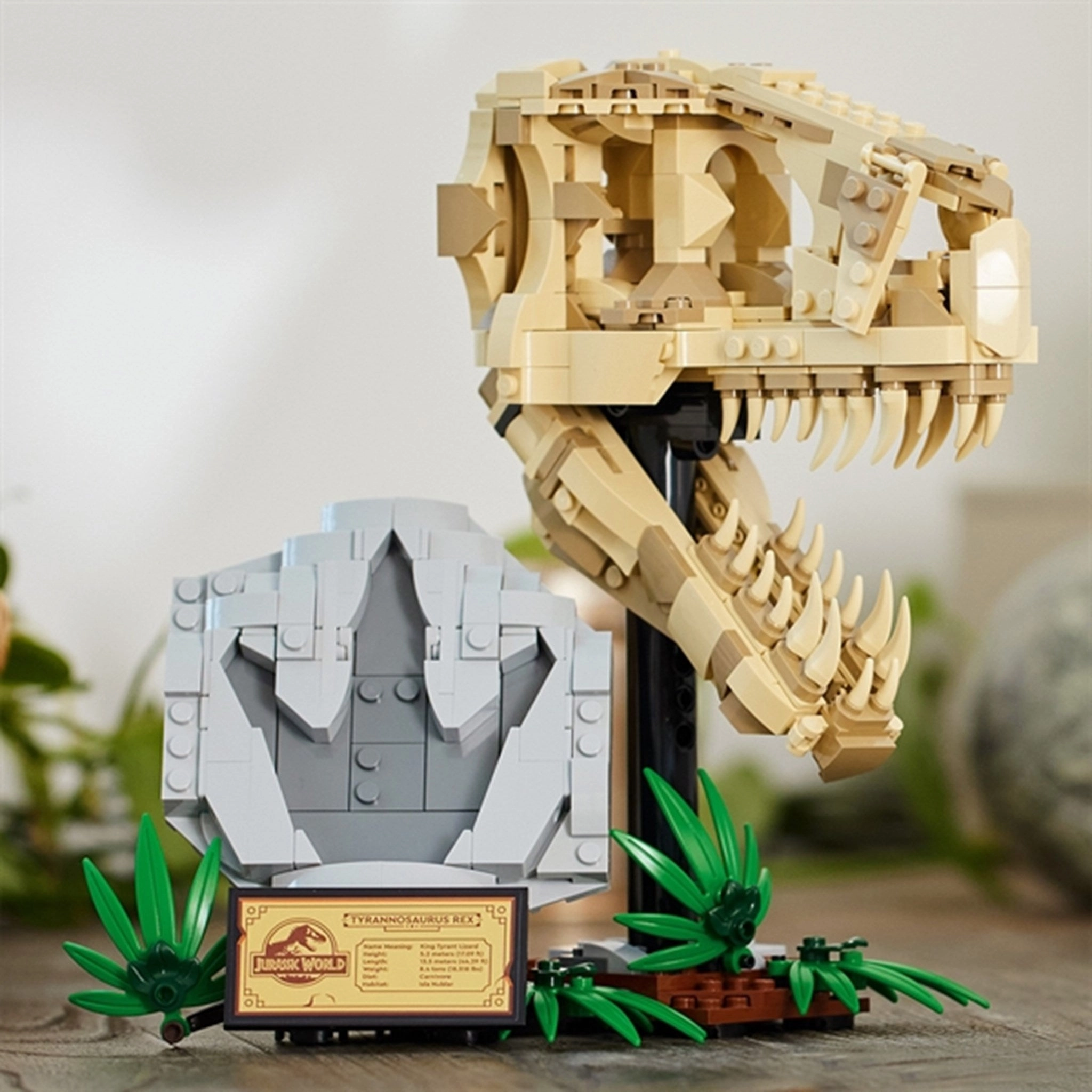 LEGO Jurassic World Dinosaur Fossils: T. Rex Skull