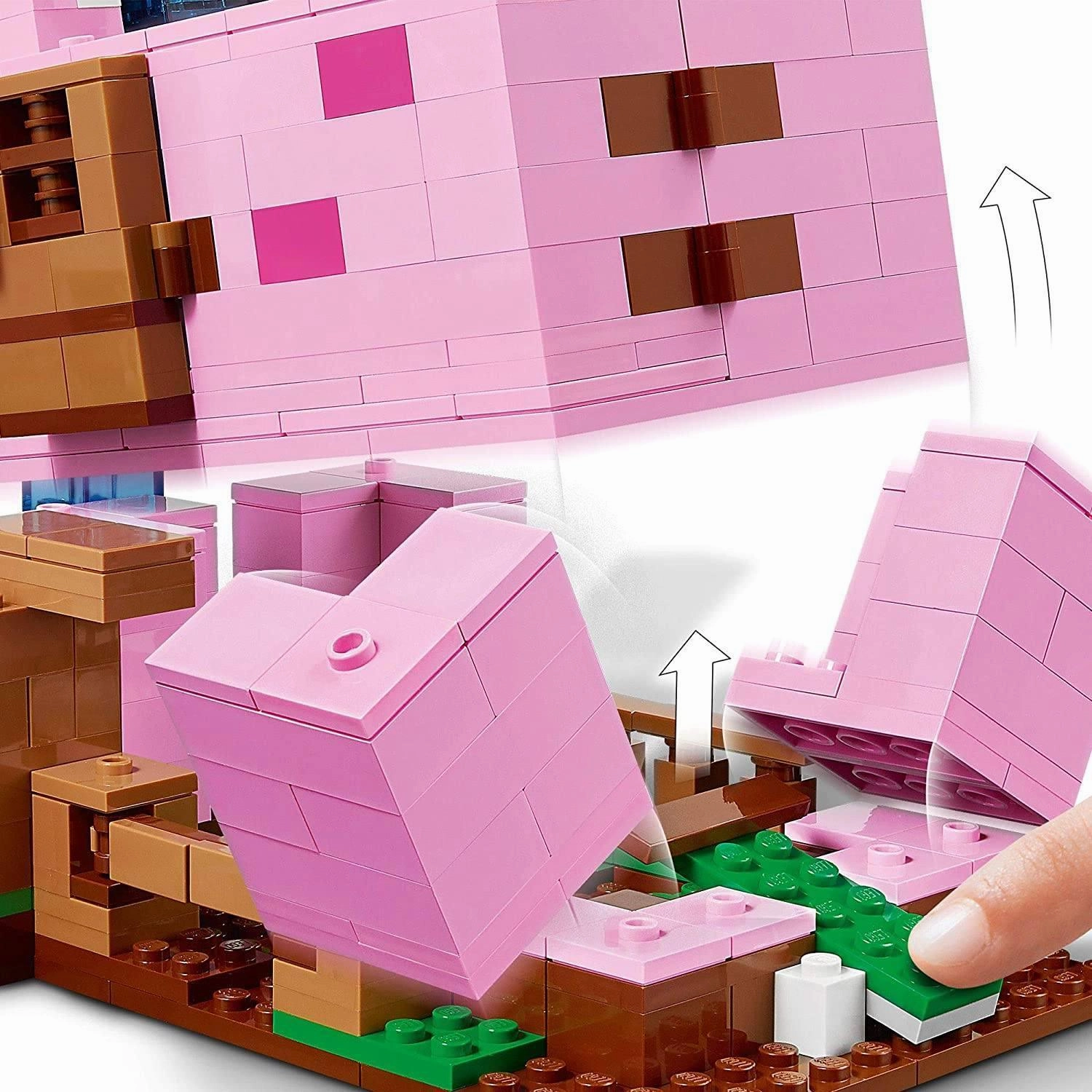 LEGO MINECRAFT 21170 The Pig House Building Set