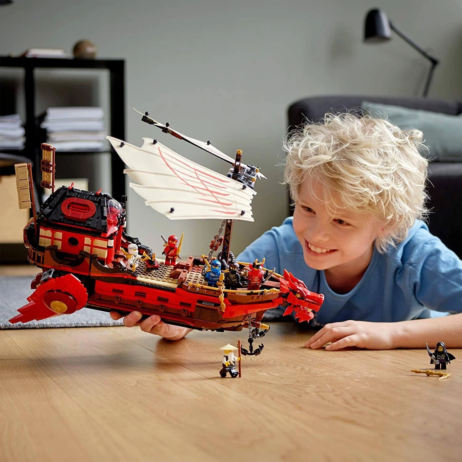 LEGO NINJAGO 71705 Legacy Destiny's Bounty Battle Ship Playset