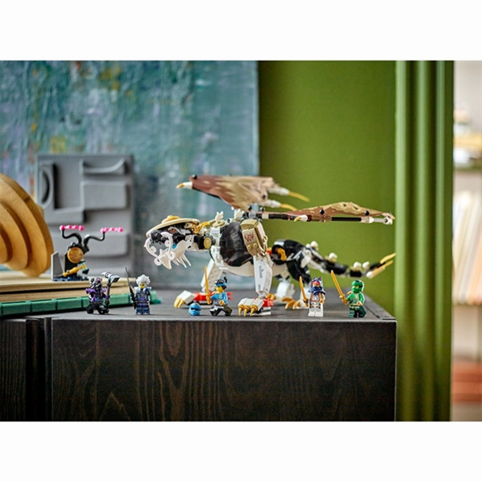 LEGO NINJAGO Egalt the Master Dragon